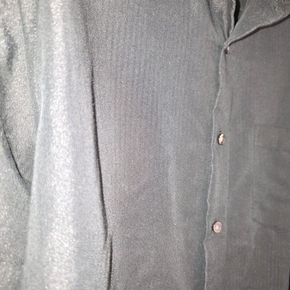 BREAKWATER Men's Black on Black Stripes long-sleeved button-up shirt Size Med - Picture 3 of 9